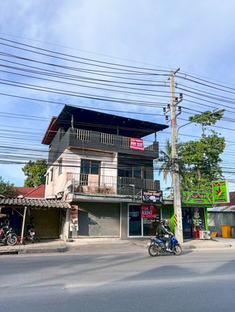 ให้เช่าอาคารพาณิชย์ / สำนักงาน - อาคารพาณิชย์ให้เช่าทำเลทอง บนถนนใหญ่ใจกลางบ่อผุด เกาะสมุย