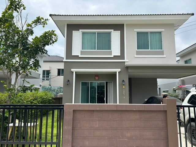 ให้เช่าบ้าน - ให้เช่า คาซ่าวิลล์ วงแหวน รามอินทรา 3 ห้องนอน 3 ห้องน้ำ แอร์ 3 ครัว build-in เครื่องดูดควัน เตาไฟฟ้า