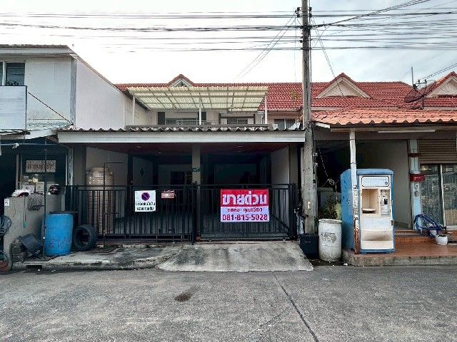 ขายทาวน์เฮาส์ - ขายทาวน์เฮ้าส์ หมู่บ้านพฤกษาD 2 ชั้น คลองหลวง ปทุมธานี พร้อมอยู่ ทำเลค้าขาย