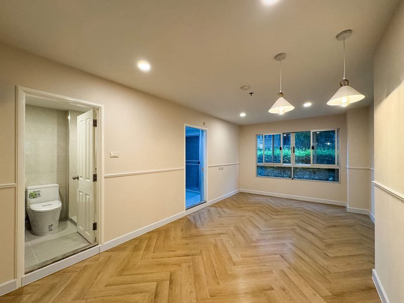 ขายคอนโด - Lumpini Place พระราม 8 ชั้น 1 อาคาร C เนื้อที่ 45.26 ตารางเมตร 1 ห้องนอน 1 ห้องน้ำ ซอยอรุณอัมรินทร์ 53 แขวงบางยี่ขัน เขตบางพลัด กรุงเทพมหานคร