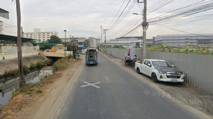 ขายที่ดิน - ขายที่ดินพร้อมสิ่งปลูกสร้าง ซอยเพชรเกษม 99 โซนสีม่วง