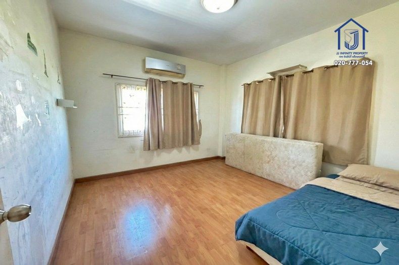 ขายบ้าน - ขายบ้านเดี่ยว 2 ชั้น ถนนโชคชัย 4 ซอย 43 หลังริม ใกล้รถไฟฟ้า-ทางด่วนฉลองรัช (รามอินทรา-อาจณรงค์)