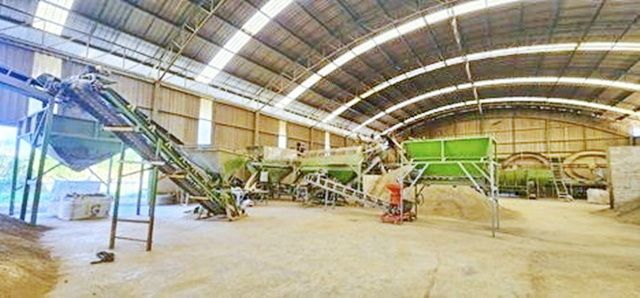 ให้เช่าโรงงาน / โกดัง - ให้เช่าโรงงานผลิตปุ๋ยเคมี ปุ๋ยอินทรีย์ พร้อมเครื่องจักร วังสารภี ท่ามะกา มีรง4. ไฟ 3 เฟส 1,500ตร.ม. 6ไร่ บางใหญ่-กาญจนบุรี