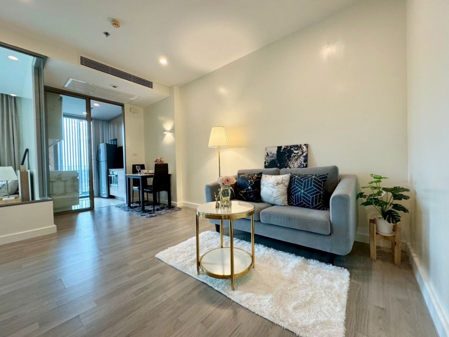 ขายคอนโด - ขาย คอนโด The Room BTS วงเวียนใหญ่ ขนาด 43.65 ตารางเมตร ชั้น 17 (1 ห้องนอน 1 ห้องน้ำ) แขวงบางลำภูล่าง เขตคลองสาน กรุงเทพมหานคร