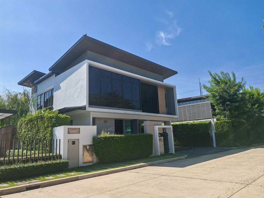 บ้าน - ขาย-ให้เช่า บ้านเดี่ยว2ชั้น พื้นที่ 100.2 ตร.ว.หมู่บ้านไอคอน ปิ่นเกล้า ถ.พุทธมณฑลสาย 2 ต.ศาลาธรรมสพน์ อ.เทวีวัฒนา จ.กรุงเทพมหานคร