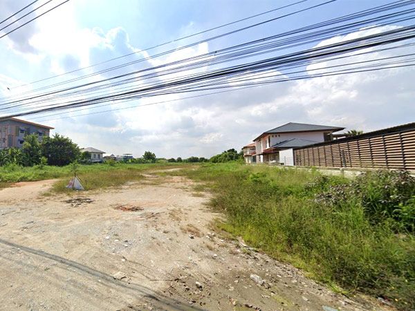 ขายที่ดิน - ที่ดินติดถนน เทพารักษ์ สมุทรปราการ เนื้อที่ 26 ไร่กว่า เดินทางสะดวก