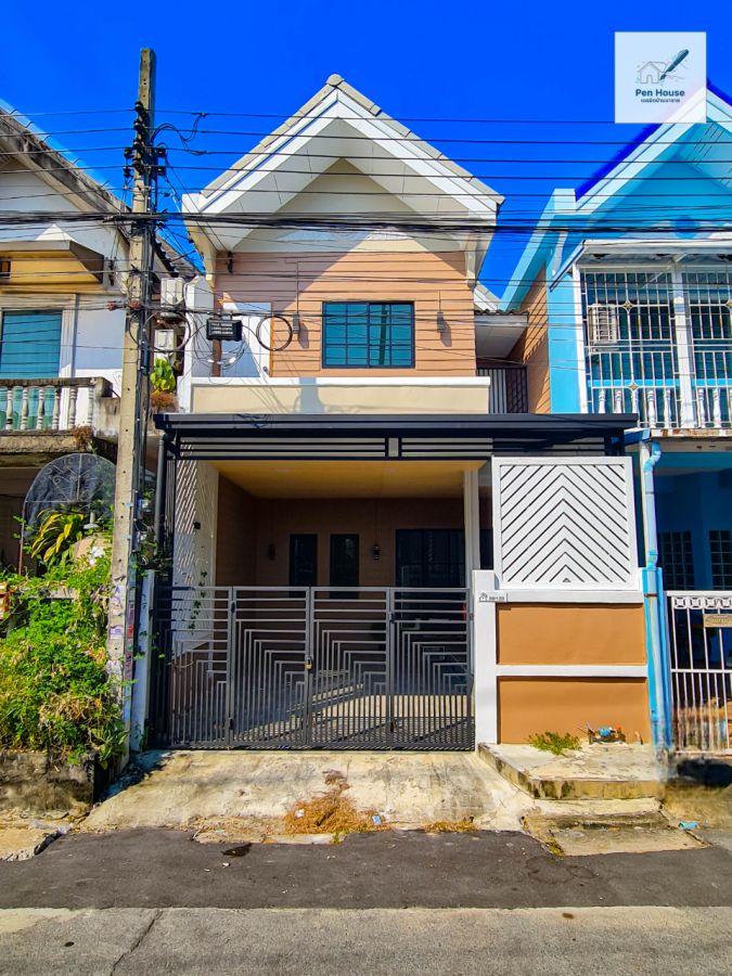 ขายบ้าน - ขาย ทาวน์เฮ้าส์ 2ชั้น ย่านสุขาภิบาล5 มบ.แดนทองวิลเลจ ถ.สุขาภิบาล5 ซ.20 สายไหม เทพรักษ์ เดินทางง่าย เชื่อมต่อถนนหลายสาย