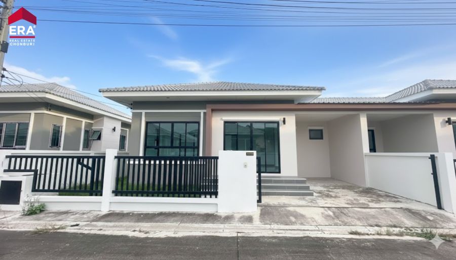 ขายบ้าน - บ้านมีสุข 8 พนัสนิคม โปรแรงส่งท้ายปี! เลือกรับคูปอง 200,000 บาททันที