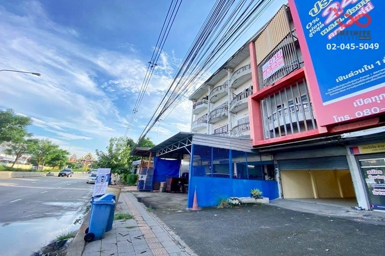 ขายอาคารพาณิชย์ / สำนักงาน - ขายอาคารพาณิชย์ 4.5ชั้น 28ตรว.ทำเลดี ติดถนน นิมิตรใหม่