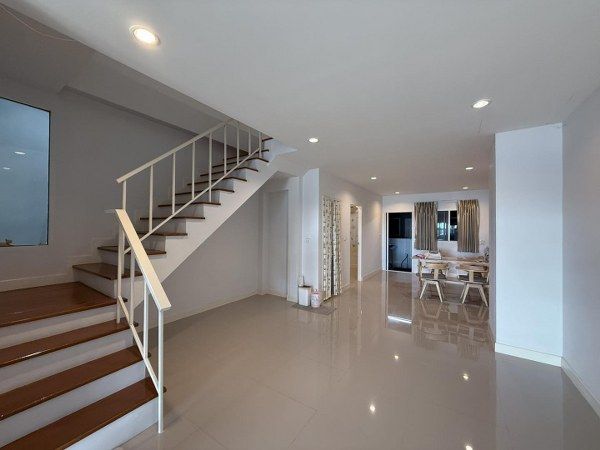 ขายทาวน์เฮาส์ - ขายทาวน์เฮ้าส์ 2 ชั้น หมู่บ้านวีอไลฟ์2 ลำลูกกาคลอง7 (รหัสทรัพย์ 202572) จ.ปทุมธานี