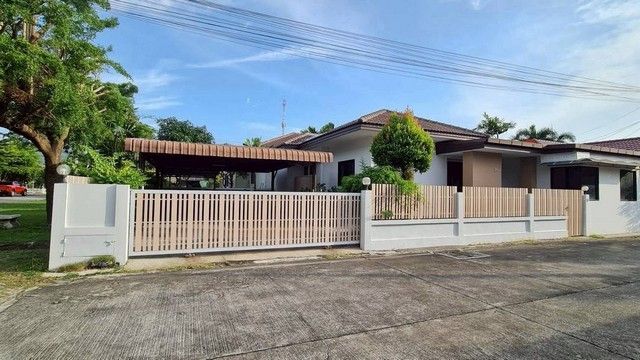 ขายบ้าน - ขายบ้านเดี่ยวชั้นเดียว มบ.แปซิฟิกโฮม ขนาด 70 ตรว 3นอน หลังริม ถนนข้าวหลาม เลี่ยงหนองมน ใกล้บางแสน ใกล้ตลาดหนองมน แสนสุข ชลบุรี