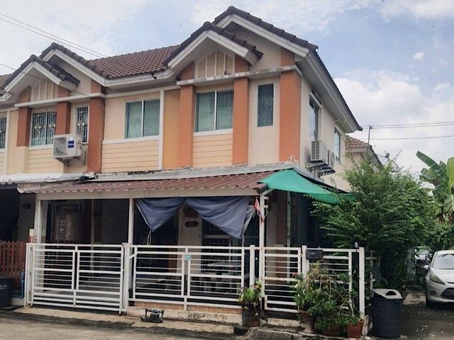 ขายทาวน์เฮาส์ - ขายทาวน์โฮม หมู่บ้านพฤกษา 46 ขนาด21.8ตรว. ติวานนท์ รังสิต ปทุมฯ ขายราคาพิเศษ