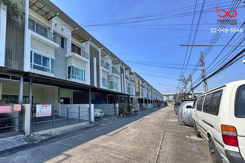 ขายทาวน์เฮาส์ - ขายทาวน์โฮม 3ชั้น 21ตรว. นลิน อเวนิว รามคำแหง 138 ใกล้มอเตอร์เวย์