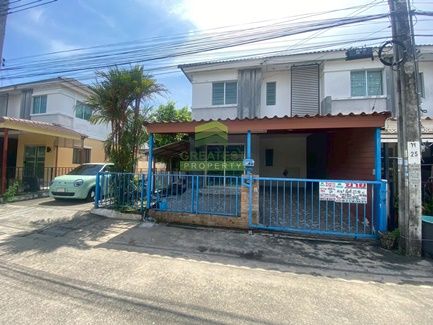 ขายทาวน์เฮาส์ - ขายทาวน์เฮ้าส์ 2 ชั้น หมู่บ้านพฤกษา86/1 ลาดกระบัง สุวรรณภูมิ เนื้อที่ 23.90 ตร.ว แปลงมุม ทำเลดี ใกล้สนามบินสุวรรณภูมิ