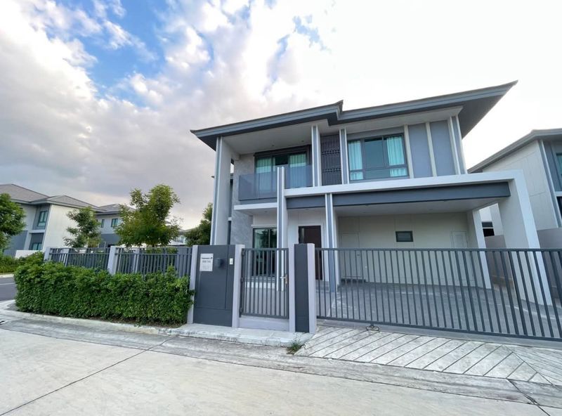 ให้เช่าบ้าน - ปล่อยเช่าบ้านเดี่ยวบางละมุง โครงการ มบ.ภัททา เอล์เลเมนท์ ตกแต่งพร้อมอยู่