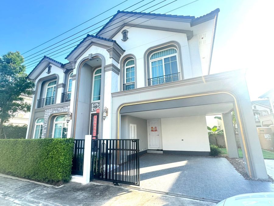 ให้เช่าบ้าน - ให้เช่า บ้านเดี่ยว 2 ชั้น โครงการ แกรนดิโอ บางนา กม.5 ใกล้ สนามบินสุวรรณภูมิ ราคา 98,000 บาท/เดือน