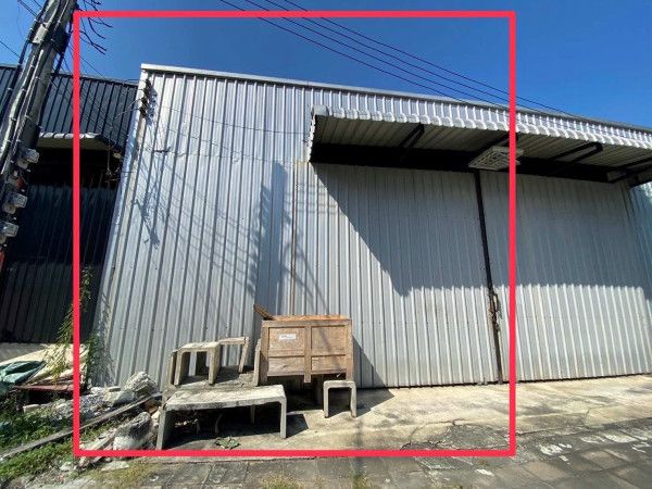 ให้เช่าโรงงาน / โกดัง - ให้เช่าโกดังซอยลาดพร้าว ใกล้รถไฟฟ้าสายสีเหลือง พื้นที่ใช้สอย 190 ตร.ม. เหมาะทำโกดังเก็บของ ถนนซอยกว้าง รถคอนเทนเนอร์ จอดลงของได้