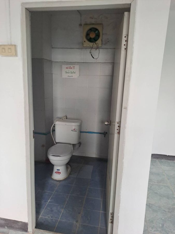 ให้เช่าโรงงาน / โกดัง - ให้เช่าโรงงาน / โกดัง 630 ตรม. ผังเมืองสีม่วงแท้ 100% | ติดถนนเศรษฐกิจ 1 | ค่าเช่าถูกมาก ที่ตั้ง: ถนนเศรษฐกิจ 1