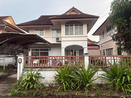 ขายบ้าน - ขายด่วนๆๆ บ้าน 2 ชั้น ในโครงการ ใกล้สี่แยกหนองจ๊อม 3 นอน 3 น้ำ