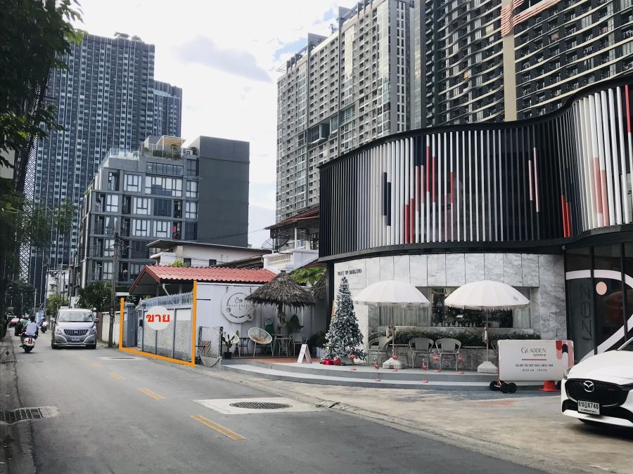 ขายบ้าน - ขายบ้านเดี่ยว 2 ชั้น ทำเลทอง ลาดพร้าว ซอย 1 ใกล้ ยูเนียนมอลล์