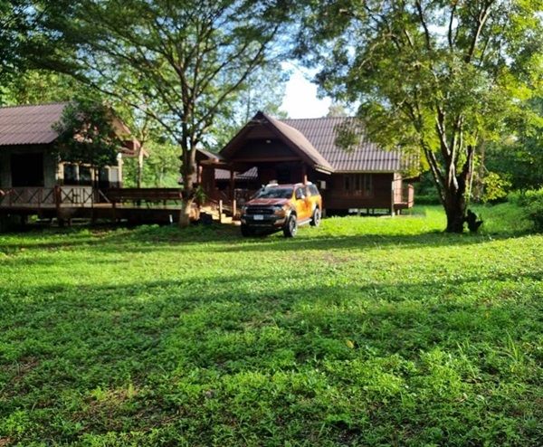ให้เช่าบ้าน - บ้านพักตากอากาศบ้านไม้ ติดลำธาร Private Nature House @ แก่งคอย สระบุรี