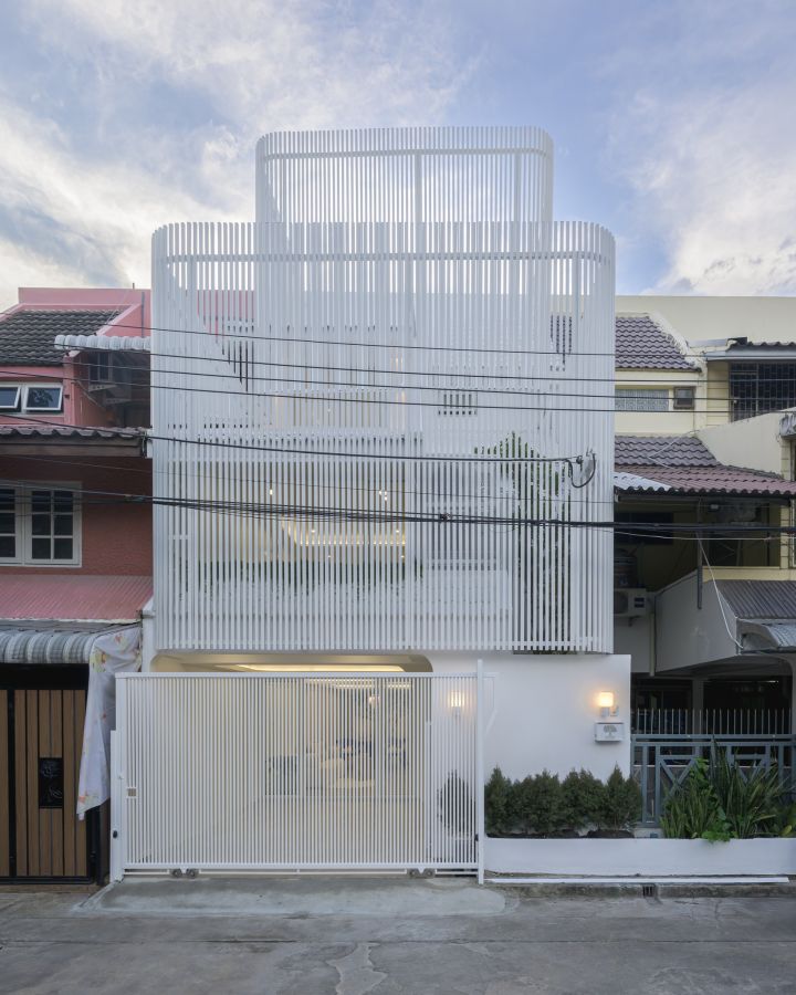 ขายทาวน์เฮาส์ - ขาย ทาวน์โฮม3 ชั้น Artiar ปรีดี-เอกมัย ปรีดี 42 รีโนเวทใหม่ เหมาะ เพื่ออยู่อาศัยและลงทุน