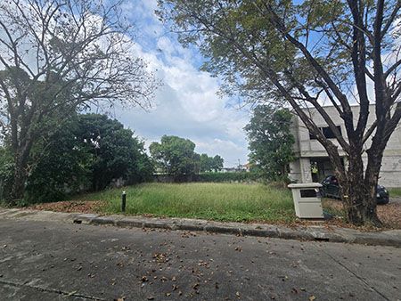 ขายที่ดิน - ขายด่วนๆๆ ขายราคาตัด ที่ดินเปล่า หลังรร.วารี เชียงใหม่ เพียง1.3กม.