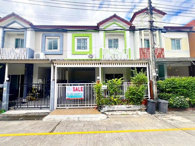 ขายทาวน์เฮาส์ - ขายทาวน์เฮ้าส์ 2 ชั้น หมู่บ้าน ไลโอ วงแหวน-ปิ่นเกล้า ซอยวัดพระเงิน บางใหญ่ ต้นโครงการ