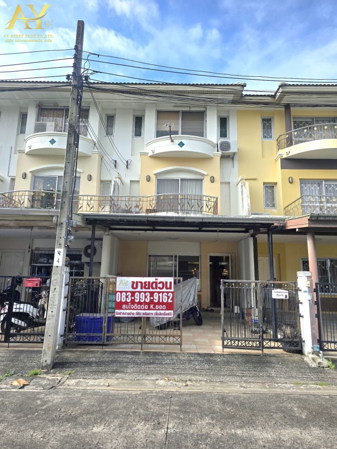 ขายทาวน์เฮาส์ - ขายด่วน ทาวน์เฮ้าส์ 3ชั้น 21.9ตรว. หมู่บ้านศุภาลัย วิลล์ ซอยนวลจันทร์ 64 แขวงคลองกุ่ม เขตบึงกุ่ม กทม. ขายเพียง 3.5MB