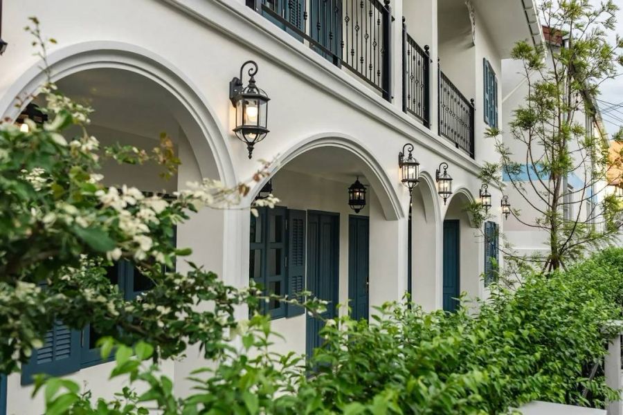 ขายอพาร์ทเม้นท์ / โรงแรม - ขายโรงแรมรีโวทใหม่ ในคูเมืองเชียงใหม่ ใกล้วัดพระสิงค์ ถนนคนเดินวันอาทิตย์ จุดท่องเที่ยวสำคัญของเมืองเก่า