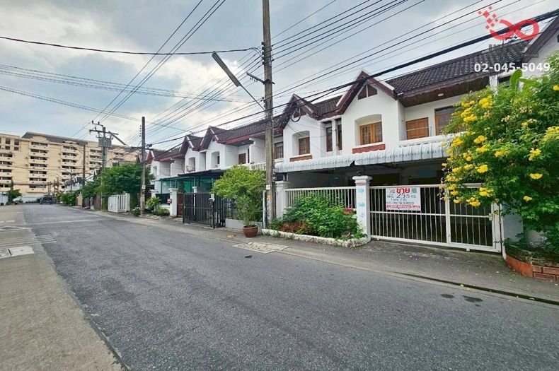 ขายทาวน์เฮาส์ - ขายทาวน์เฮาส์ 2ชั้น 25ตร.วา ประชาราษฎร์บำเพ็ญ20 ห้วยขวาง