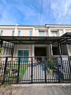 ขายบ้าน - ขายทาวน์โฮม 2 ชั้น โครงการ เดอะคอนเนค วงแหวน - พระราม 9 (The Connect Wonfwaen - Rama9) ขนาด 18.2ตรว 3นอน2น้ำ