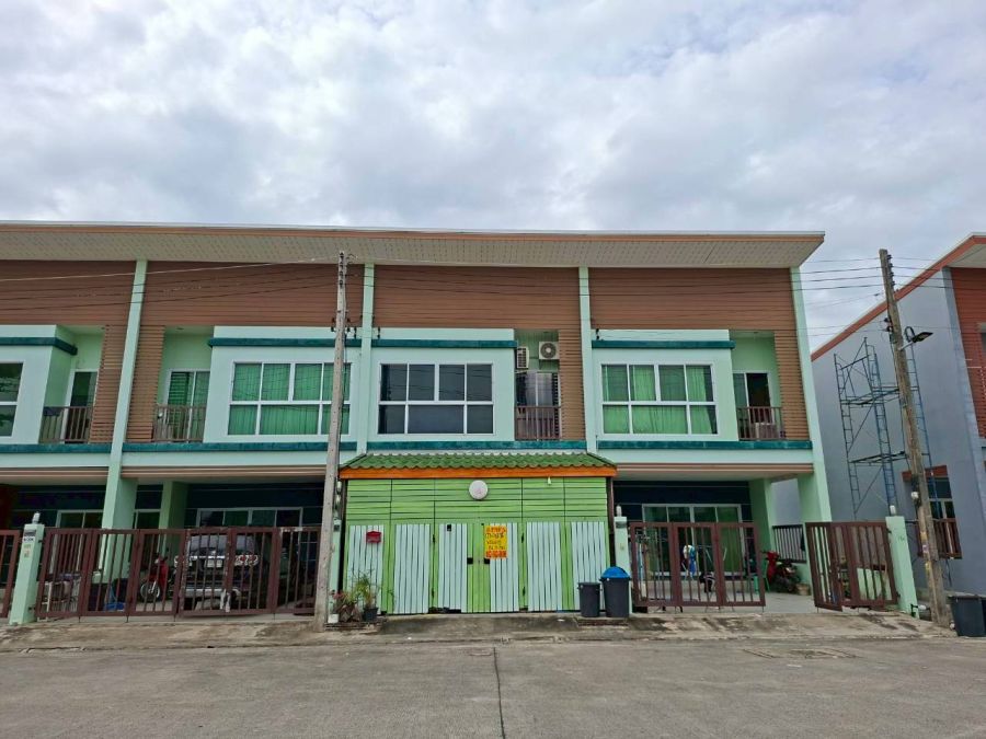 ขายทาวน์เฮาส์ - ขายบ้าน 2 ชั้น หมู่บ้านสหกรณ์เคหะ15 คลอง9 ลำลูกกา
