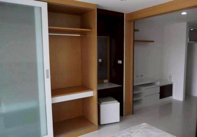 ขายคอนโด - ขายคอนโด เดอะกรีน 2 ซอยปุณณวิถี 47 ถนนสุขุมวิท เขตพระโขนง กรุงเทพมหานคร