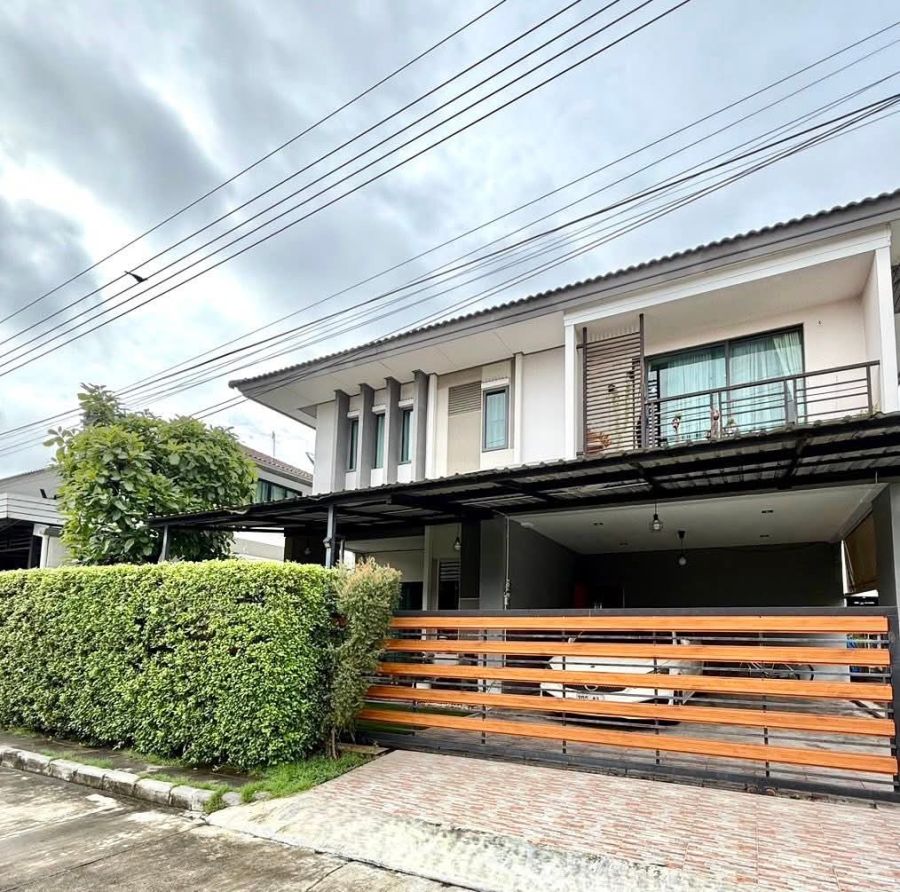 ให้เช่าบ้าน - ให้เช่า บ้านเดี่ยว โครงการ ฮาบิเทีย วัชรพล ใกล้ทางด่วนสุขาภิบาล 5 ราคา 38,000 บาท/เดือน