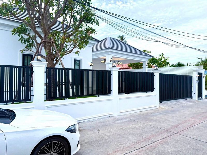 ขายบ้าน - บ้านเดี่ยวใหม่มือ1 เขตพัทยา ซอยพรประภานิมิต ตกแต่งครบพร้อมเข้าอยู่