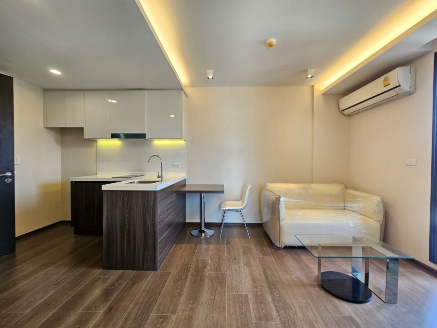 ขายคอนโด - ขายห้องชุดคอนโด เดอะ รีมาร์คเอเบิ้ล ศูนย์วิจัย2 ใกล้โรงพยาบาลกรุงเทพ RCA