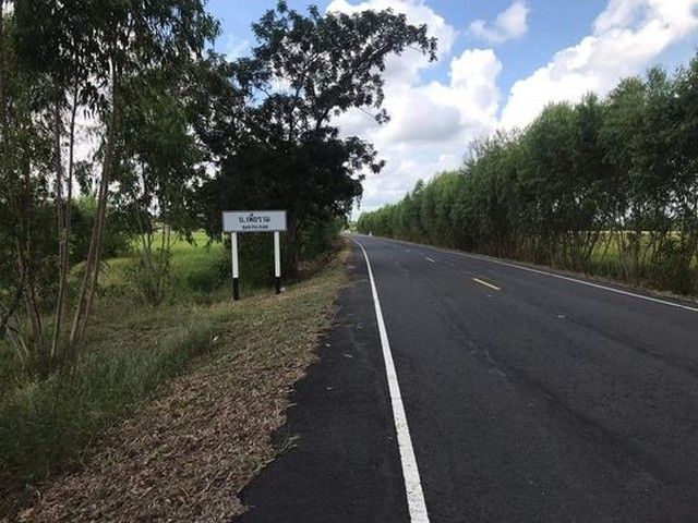 ขายที่ดิน - ขายที่ดิน 6ไร่82ตรว. 2.8ล้านบาท ติดถนนหลัก3014 ต.เพี้ยราม อ.เมือง สุรินทร์