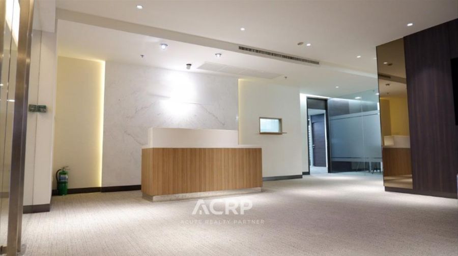 ขายอาคารพาณิชย์ / สำนักงาน - ขายพร้อมผู้เช่า พื้นที่สำนักงาน/ช้อปร้านค้า ภายในอาคารมิกซ์ยูส (Mixed-Use) ใจกลางสุขุมวิท