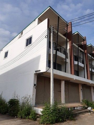 ขายอาคารพาณิชย์ / สำนักงาน - ขายอาคารพาณิชย์ 3 ชั้น 2 คูหา ติดถนนจันทบุรี-สระแก้ว อ.สอยดาว จ.จันทบุรี