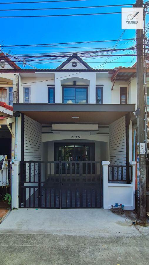 ขายบ้าน - ขาย ทาวน์เฮ้าส์2ชั้น เดินทางง่าย ใกล้สิ่งอำนวยความสะดวกครบ มบ.เคซีรามอินทรา1 ถ.หทัยราษฎร์39 มีนบุรี รีโนเวทใหม่ พร้อมอยู่