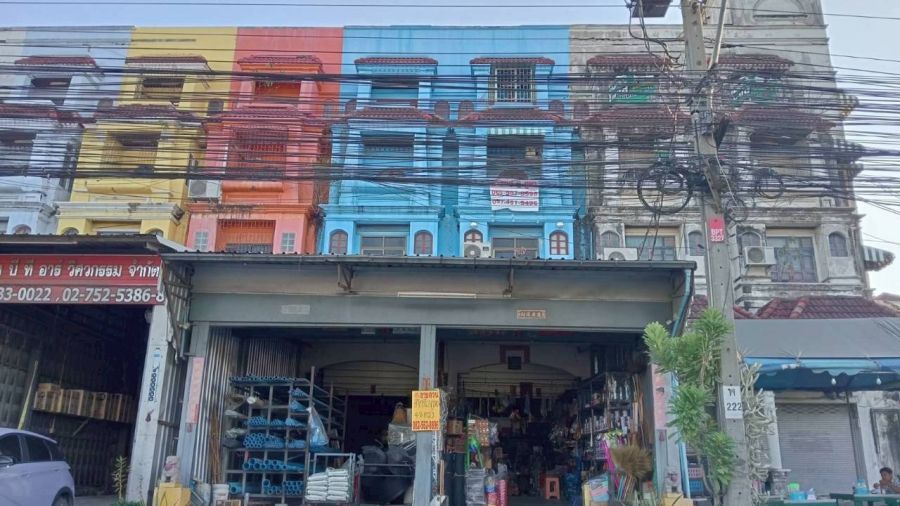 ขายอาคารพาณิชย์ / สำนักงาน - ขายอาคารพาณิชย์ 4 ชั้น 2คูหา ถนนเทพารักษ์ บางพลี สมุทรปราการ