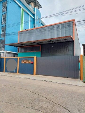 ให้เช่าโรงงาน / โกดัง - ให้เช่าโกดัง 200 ตารางเมตรไฟฟ้า 3 เฟส 30/100 ซอยวัดลาดปลาดุก-คลองโต๊ะใหม่