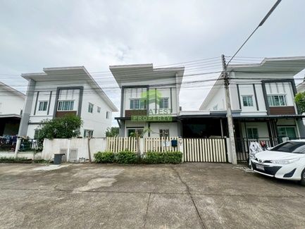 ขายบ้าน - หมู่บ้านลลิลทาวน์ ไลโอ ลำลูกกา คลอง 4 5 ขายด่วน บ้านแฝด 2 ชั้น เนื้อที่ 35 ตร.ว ตกแต่งครบ ทำเลศักยภาพ