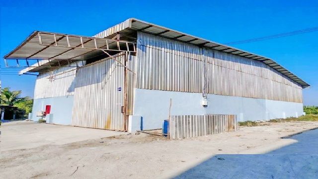 - รง.2 รง.4 สมุทรสาคร โกดังให้เช่า Stand Alone ขนาดใหญ่ 450ตรม. พื้นที่กว้าง ติดตลาดนัดวาสนาบางน้ำจืด ถูกที่สุดในโลก ตรม.ละ 85บาท