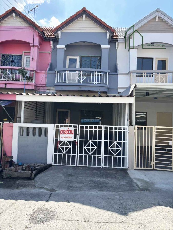 - ทาวน์เฮ้าส์ 2 ชั้น ม.เทพารักษ์ กม.25 บางบ่อ