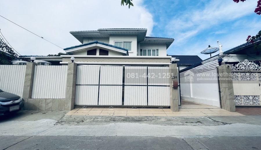 - ขายบ้านเดี่ยว2ชั้นย่านดุสิต ถนนเศรษฐศิริ พื้นที่ 81.5 ตรว. ขายเพียง 28 ล้านเท่านั้น บ้านสวยสภาพนางฟ้า รับรองถ้าเห็นต้องชอบ