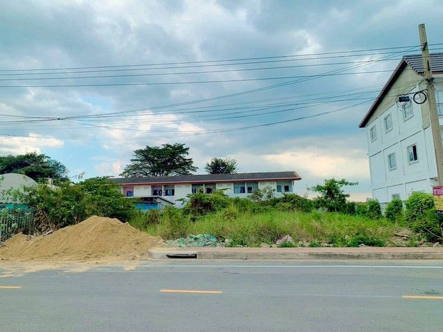 - ขายที่ดินสวยถมแล้ว 210 ตร.วา ซ.เทศบาล9 ตรงข้ามโรงเรียนบางบัวทอง ใกล้วัดเล่งเน้ยยี่ นนทบุรี ZT868