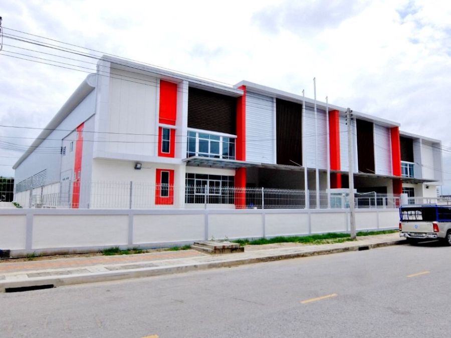 - ให้เช่าโรงงาน/ออฟฟิศ พื้นที่สีม่วง บางนา-ตราด กม.23 อ.บางเสาธง สมุทรปราการ พื้นที่ 1,847 ตร.ม.