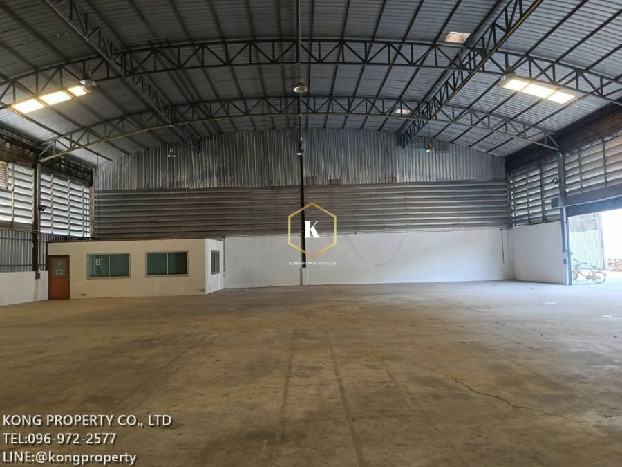 - ให้เช่าโกดัง เกษตร - นวมินทร์ นวลจันทร์ บึงกุ่ม กรุงเทพ 580 ตรม.